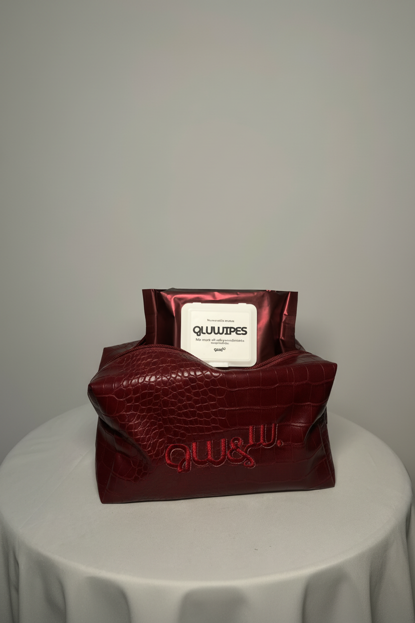 GluWipes Clean Lifestyle Shot
